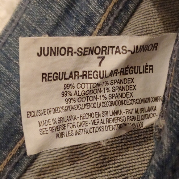 Junior's size 7 Code of Ethics Jeans - Picture 3 of 9